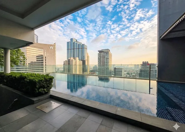 Skyline Mirror Enjoy The Same Brilliant Night View And Warm Sunshine As W From The Infinity Pool Appartement Bangkok